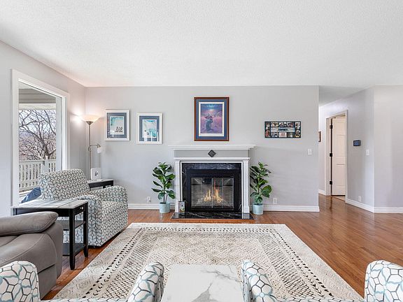 5th image of 1 Greenbrier Drive