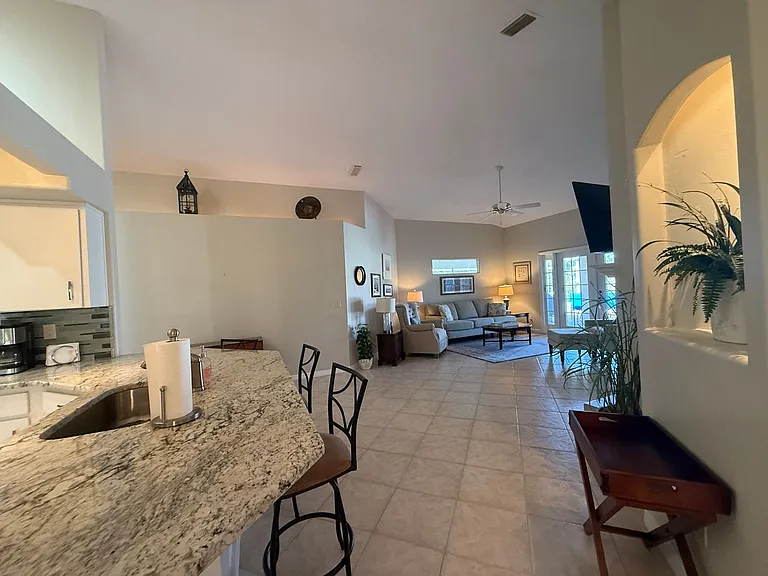 2819 Turnbull Estates Dr — Photo 10