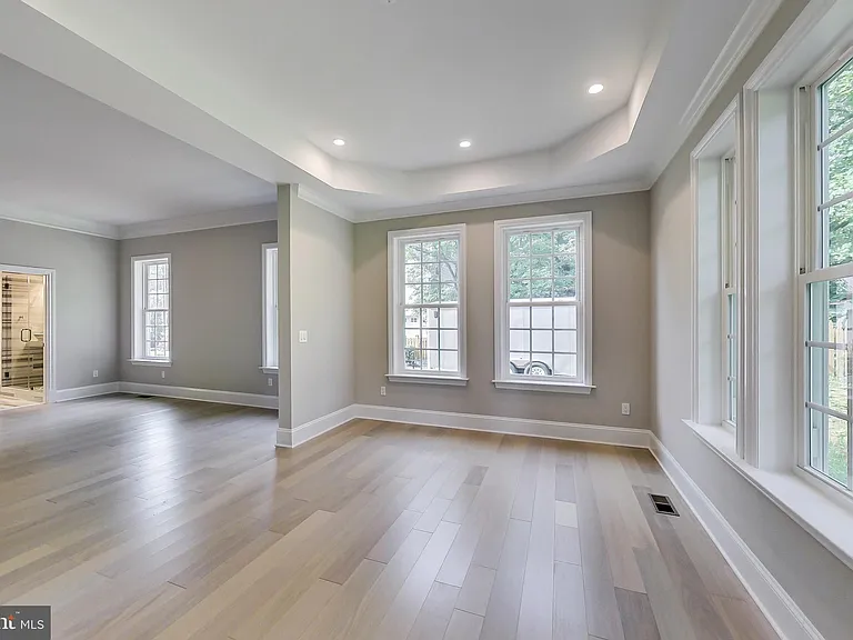 3104 Sleepy Hollow Rd — Photo 52