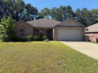 1073 Meadows Edge Dr, Alexander, AR 72002