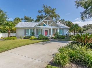 1304 Demere Rd, Saint Simons Island, GA 31522