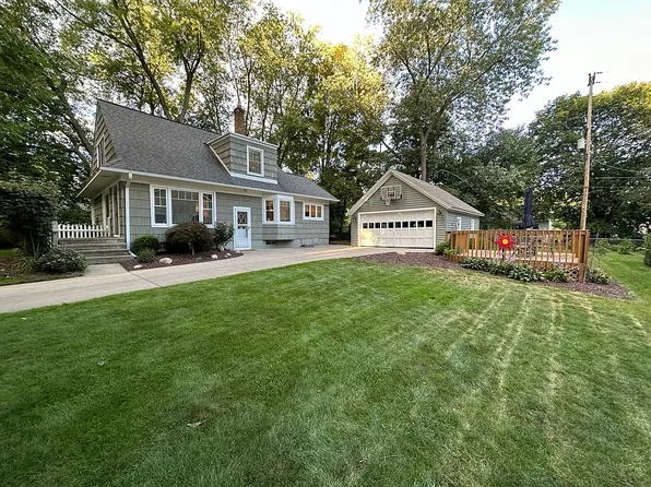 830 Patterson Ave SE, Grand Rapids, MI 49546