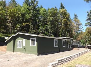 562 Valley Rd, Roseburg, OR 97471