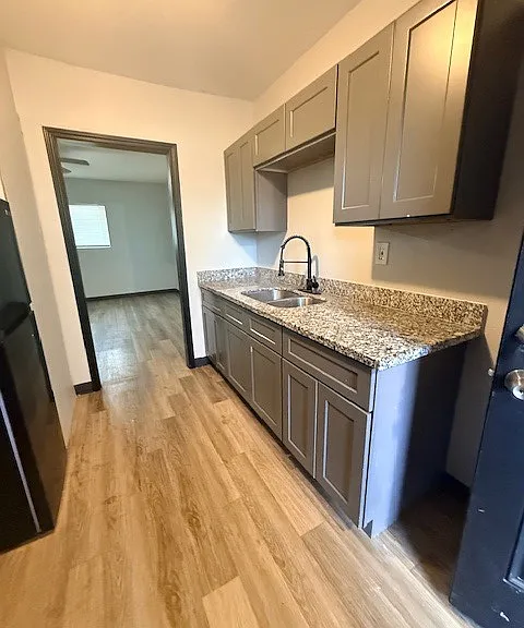7210 Dahlia St — Photo 98