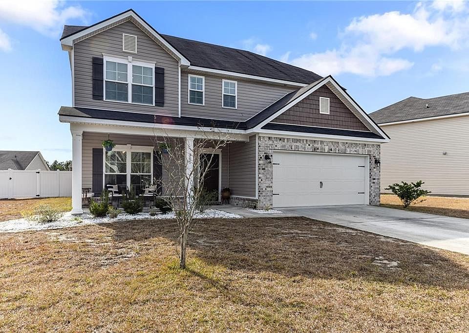 1st image of 301 Daniel Trent Way