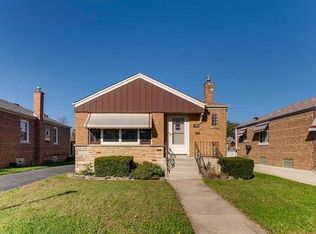 2019 W Parkview Cir, Hoffman Estates, IL 60169