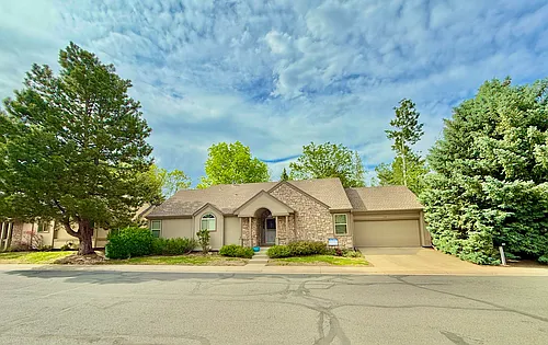 155 Fairfield Ln Photo 1