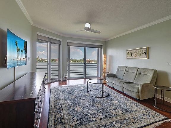 5th image of 8020 Sailboat Key Blvd S APT 402