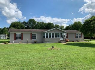 586 S Country Ln, Princeton, IN 47670