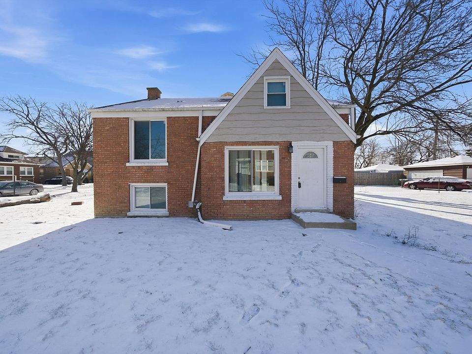 1st image of 800 S 21st Ave