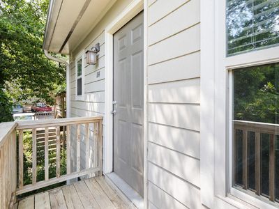 1513 E Franklin St APT 114, Chapel Hill, NC, 27514
