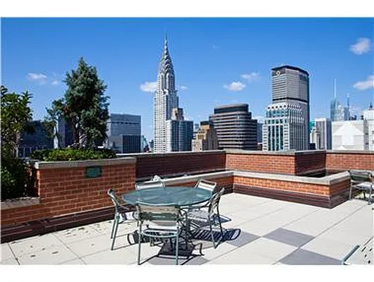 Rented by Douglas Elliman | media 19