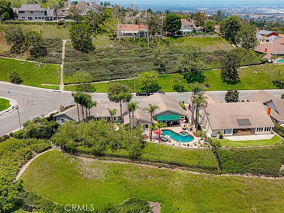 5th image of 396 S Sleepy Meadow Ln