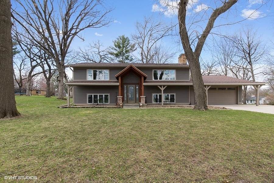 1st image of 2713 Edgewood Dr