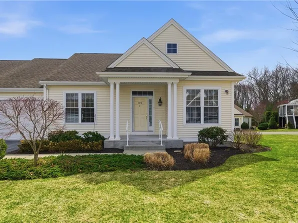 170 Providence Pike Unit 102, North Smithfield, RI 02896