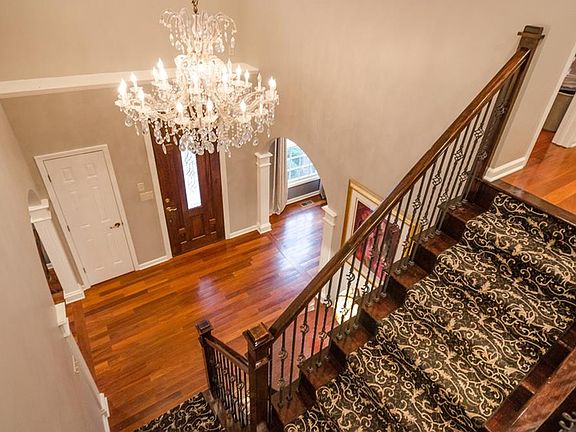 2nd image of 8075 Morningside Dr