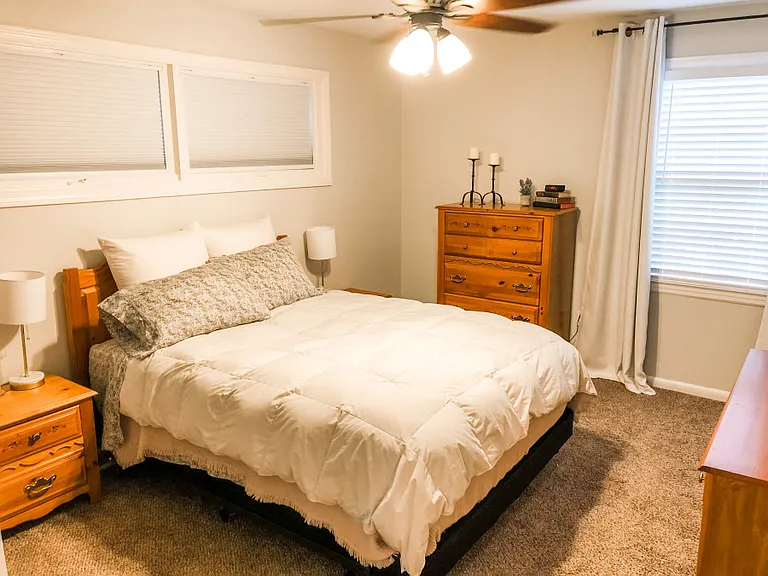 405 Delores Dr — Photo 4