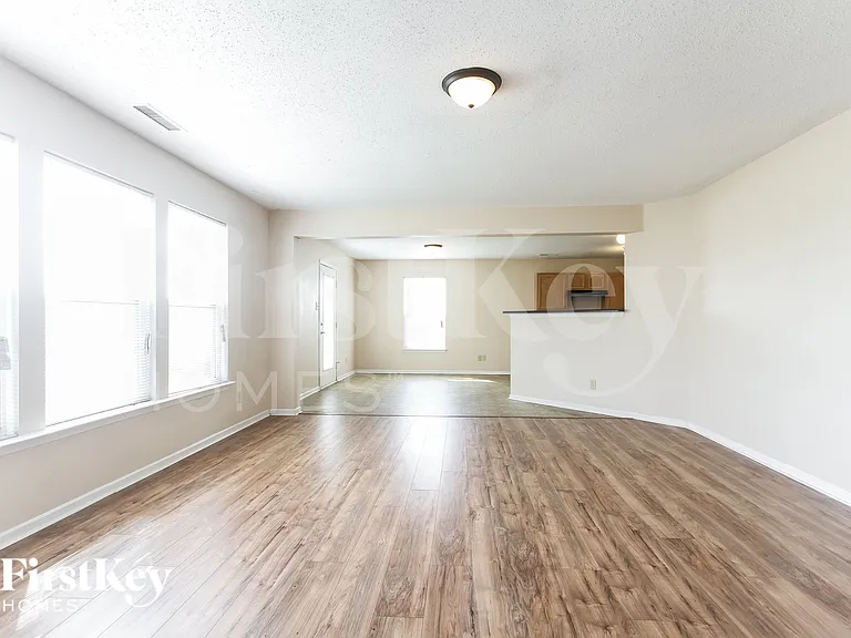 11511 Presidio Dr — Photo 5