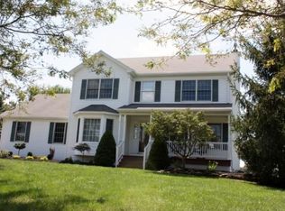 27 John Reading Rd, Flemington, NJ 08822