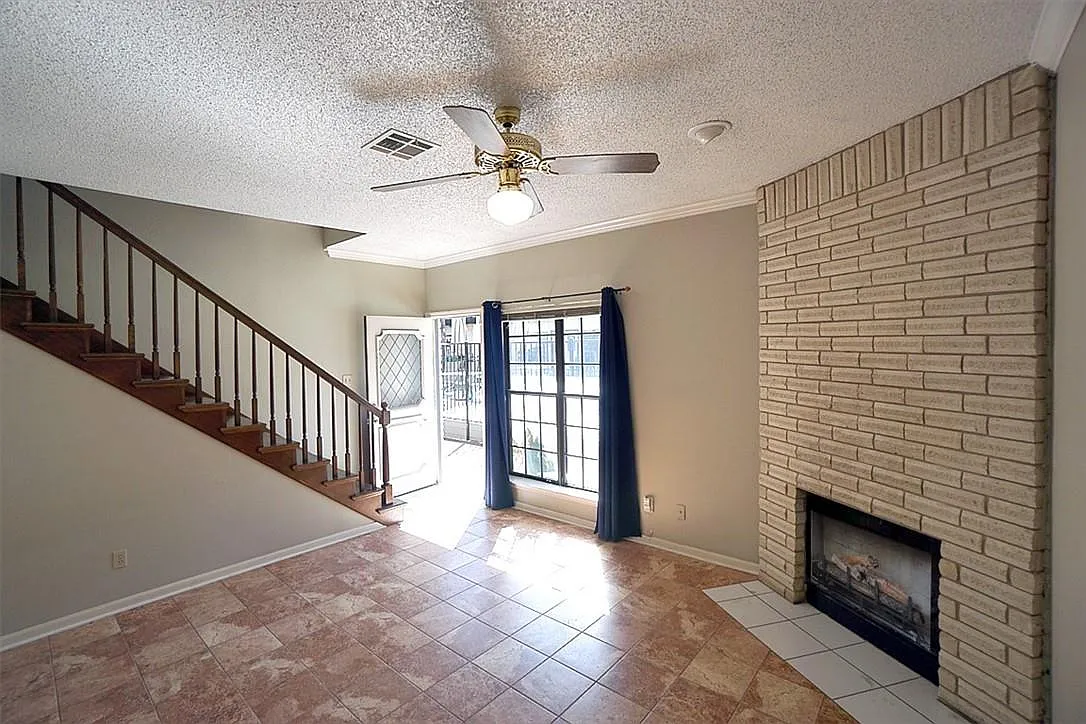 2 bed, 2.5 bath, 1101 sqft, $2,495 — Photo 4