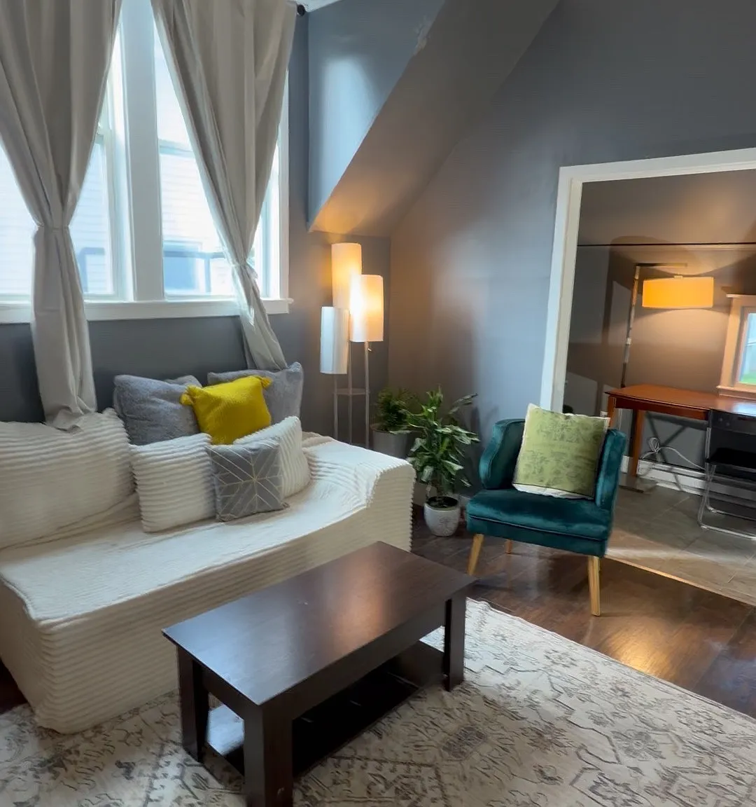 15 Maple St — Photo 1
