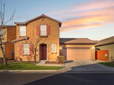 1816 W Van Gogh Way, Hanford, CA, 93230