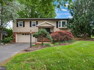 23 Dorchester Dr, Reading, PA 19610