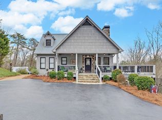 397 Early Dr, Dahlonega, GA 30533