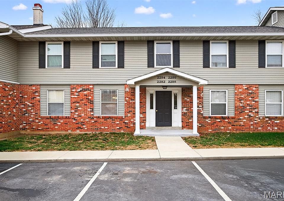 1st image of 2282 Highland Hill Dr