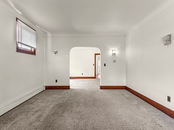 5th image of 2434 4th St #3