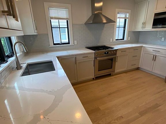 5th image of 33 Brimmer St