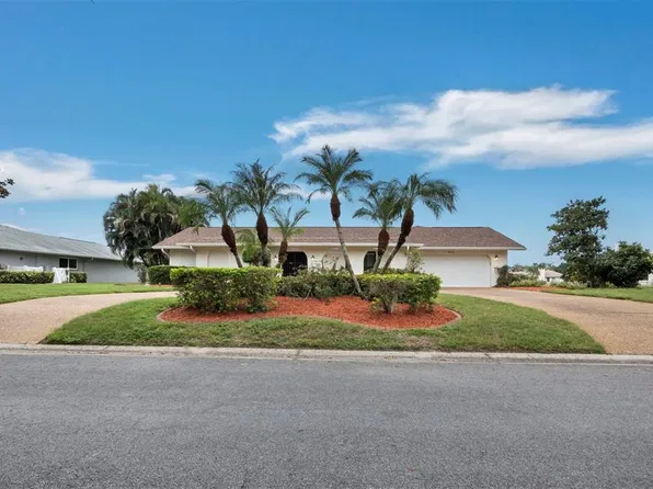 6945 COUNTRY LAKES CIRCLE, SARASOTA, FL 34243
