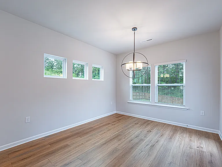 161 Beacon Hill Rd — Photo 12