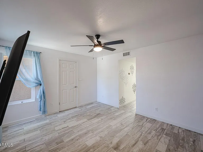 8787 E Mountain View Rd #1101 — Photo 26