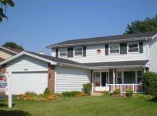 99 Spring Ave, Glen Ellyn, IL 60137