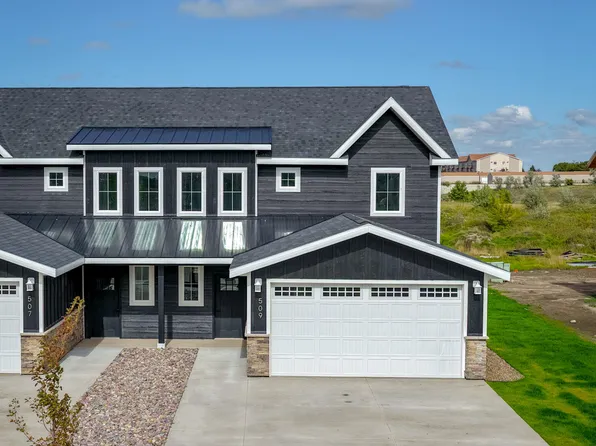 509 46th St E, Williston, ND 58801