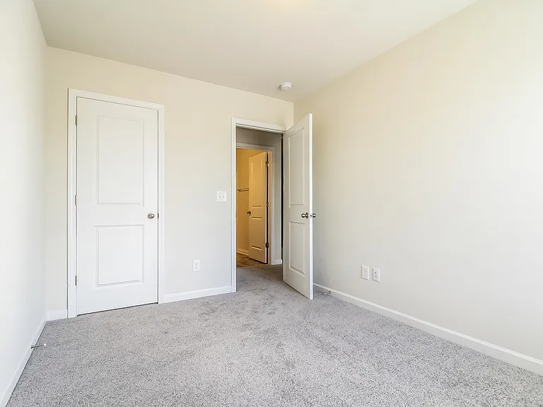 149 Valley Creek Dr — Photo 15