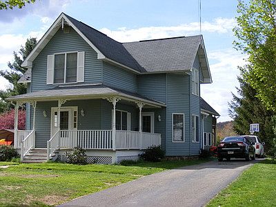 1st image of 209 E Honeoye St