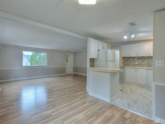 3rd image of 7300 32nd Ave NE Trlr 12