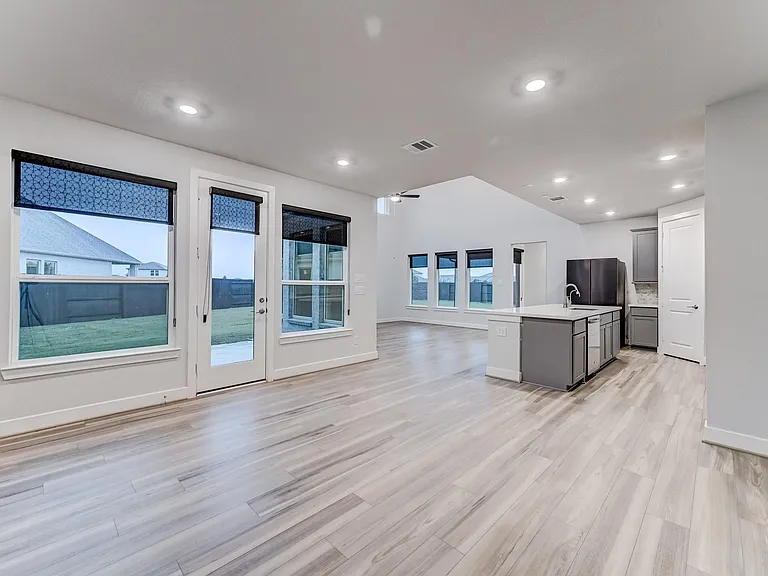 9522 Rialto Creek Dr — Photo 6
