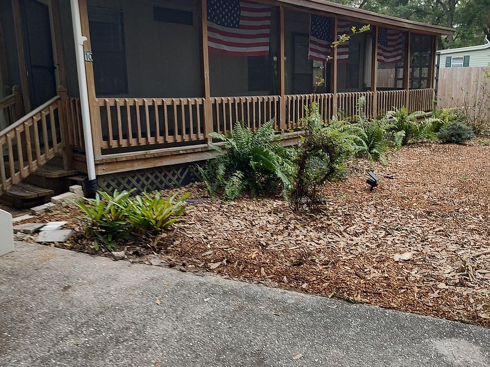 1st image of 10 Rosalie Oaks Blvd