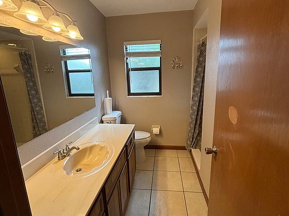 2nd image of 403 Shangri La Cir #403