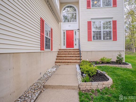 2nd image of 23 Huntley Way