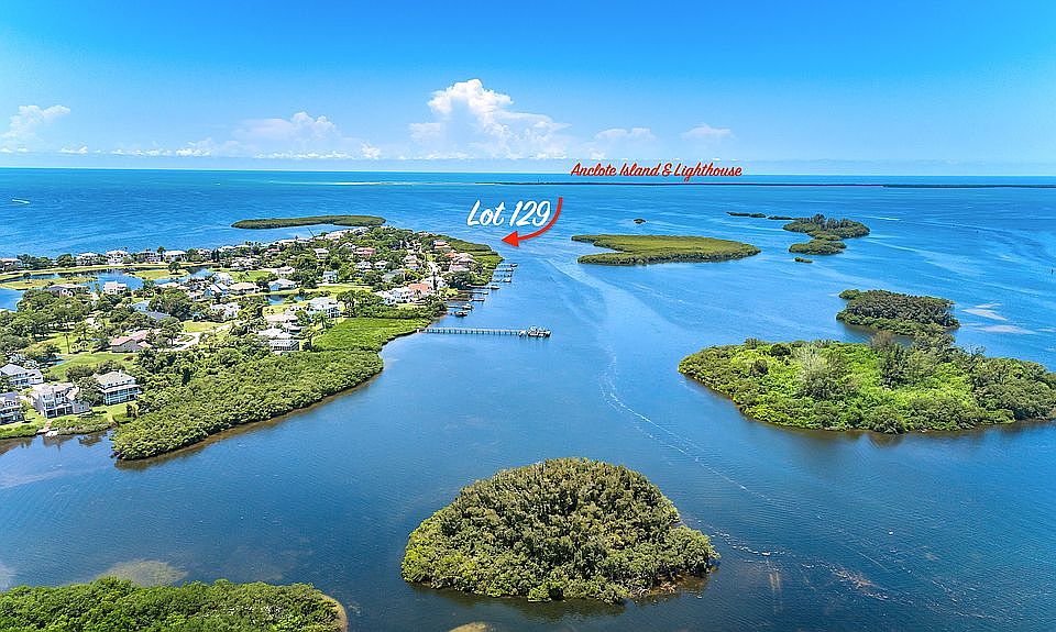 2nd image of 2059 N Pointe Alexis Dr