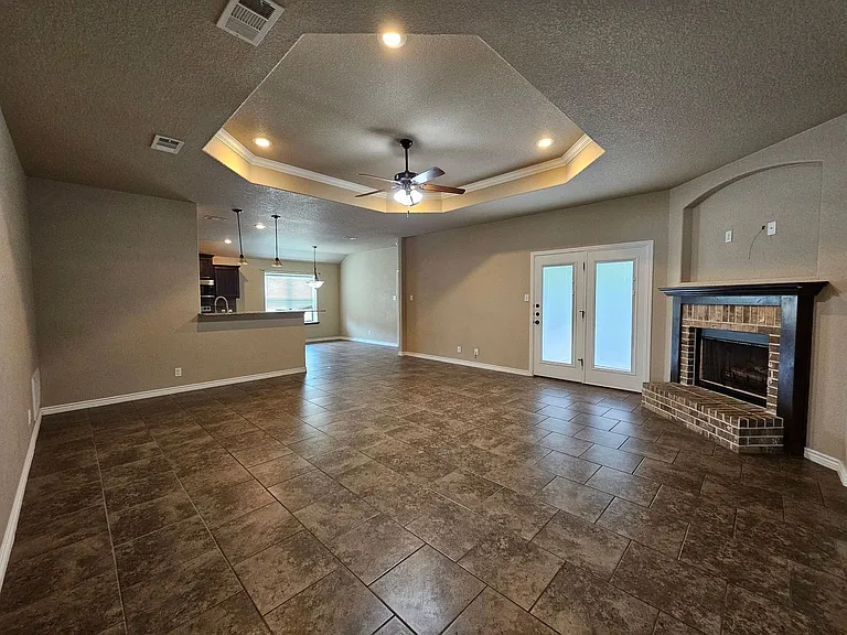 6211 Newcastle Dr — Photo 14