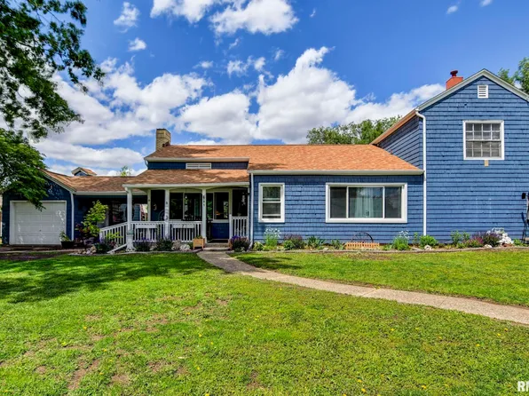501 W Poplar St, Taylorville, IL 62568