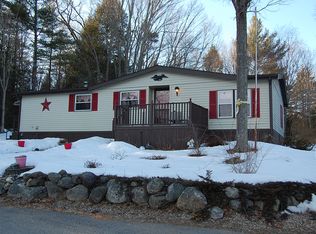 11 Rim Rd, Danville, NH 03819