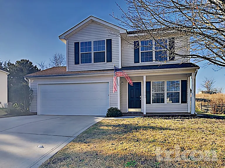 4019 Cedarbark Dr — Photo 2