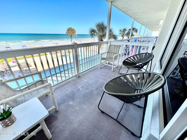 2700 ATLANTIC Avenue #207, Daytona Beach, FL 32118