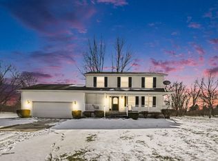 6331 Layton Rd, Fowlerville, MI 48836
